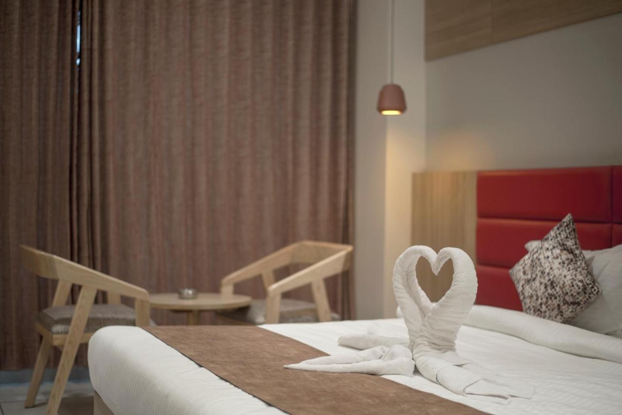 Hotel Silvera Grand Ahmedabad Extérieur photo